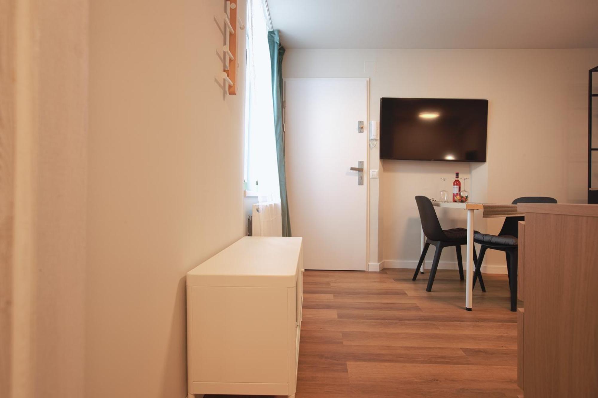 3 Min To Everything-Stylish-Modern-Old Fortress Braşov Extérieur photo